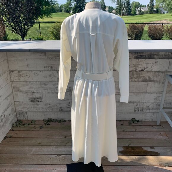 Vintage 80s 90s Full Button Belted Long Dolman Sleeve Pleated Midi Dress - Picture 6 of 16